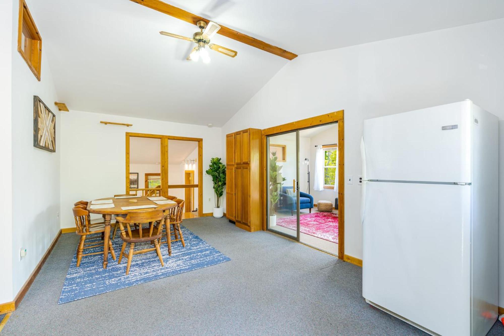 River Access Cabin With Hot Tub, Fire Pit, & Wifi! Morton Grove Exterior photo